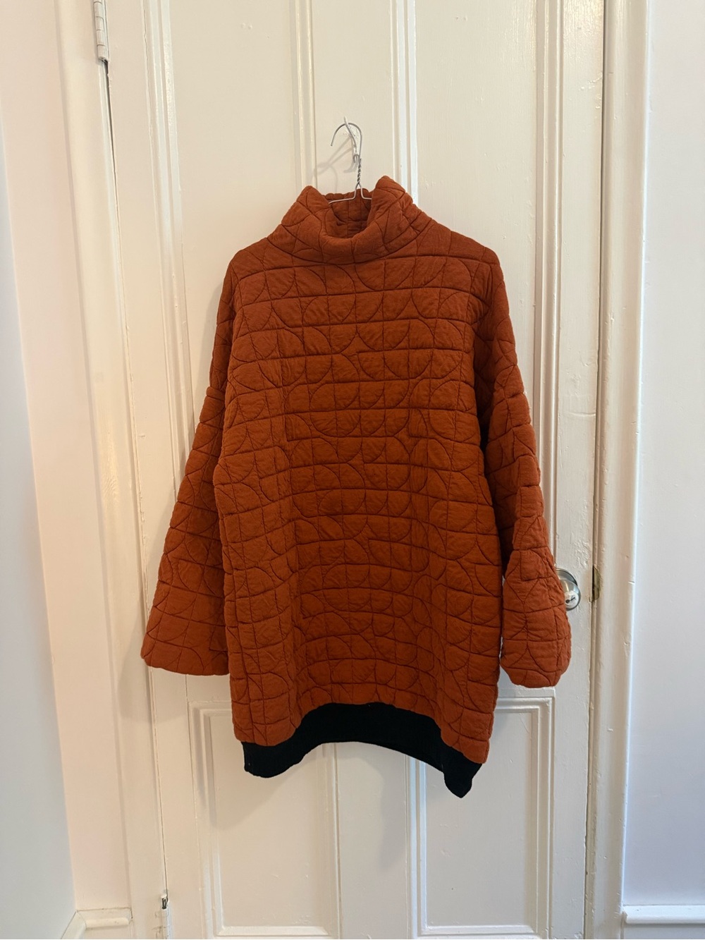 Melow Montréal Quilted Oversized Pullover Tunic | Size M